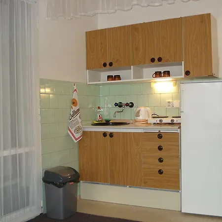 Unie Guest house 2*